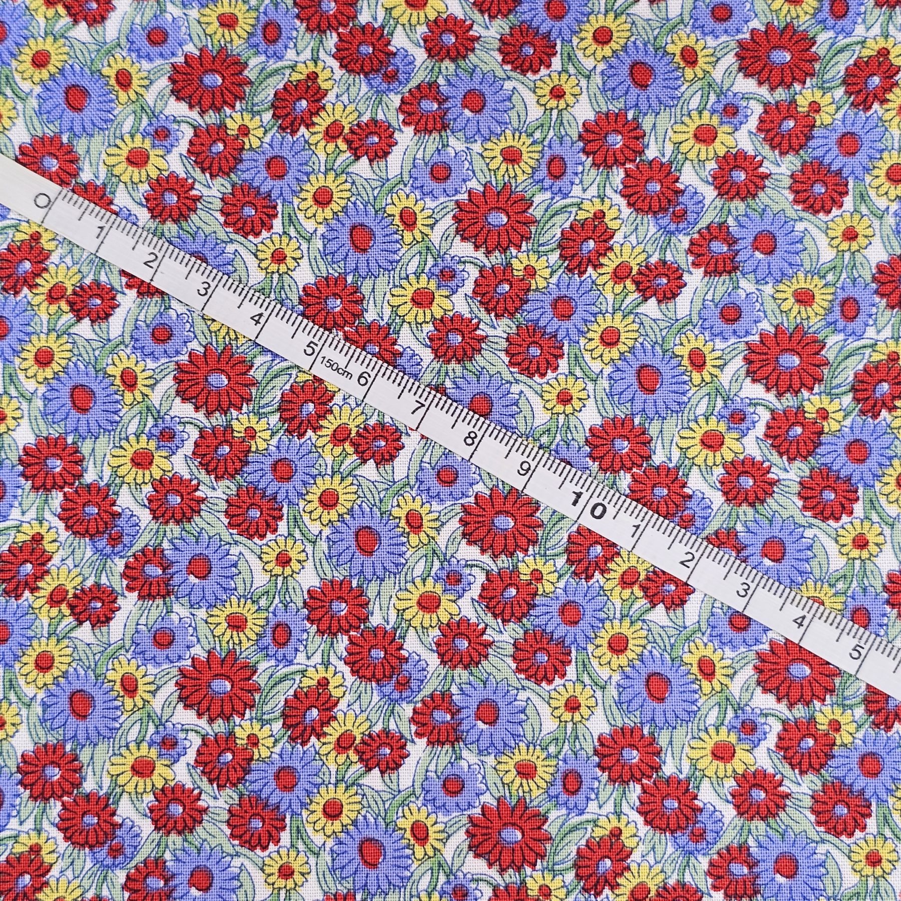 Liberty - Lasenby  Cotton - Marguerite Meadow - L260