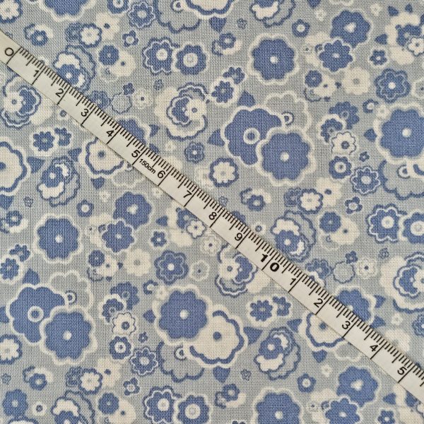 Liberty - The Carnaby Collection - Cosmos Cloud -  L270