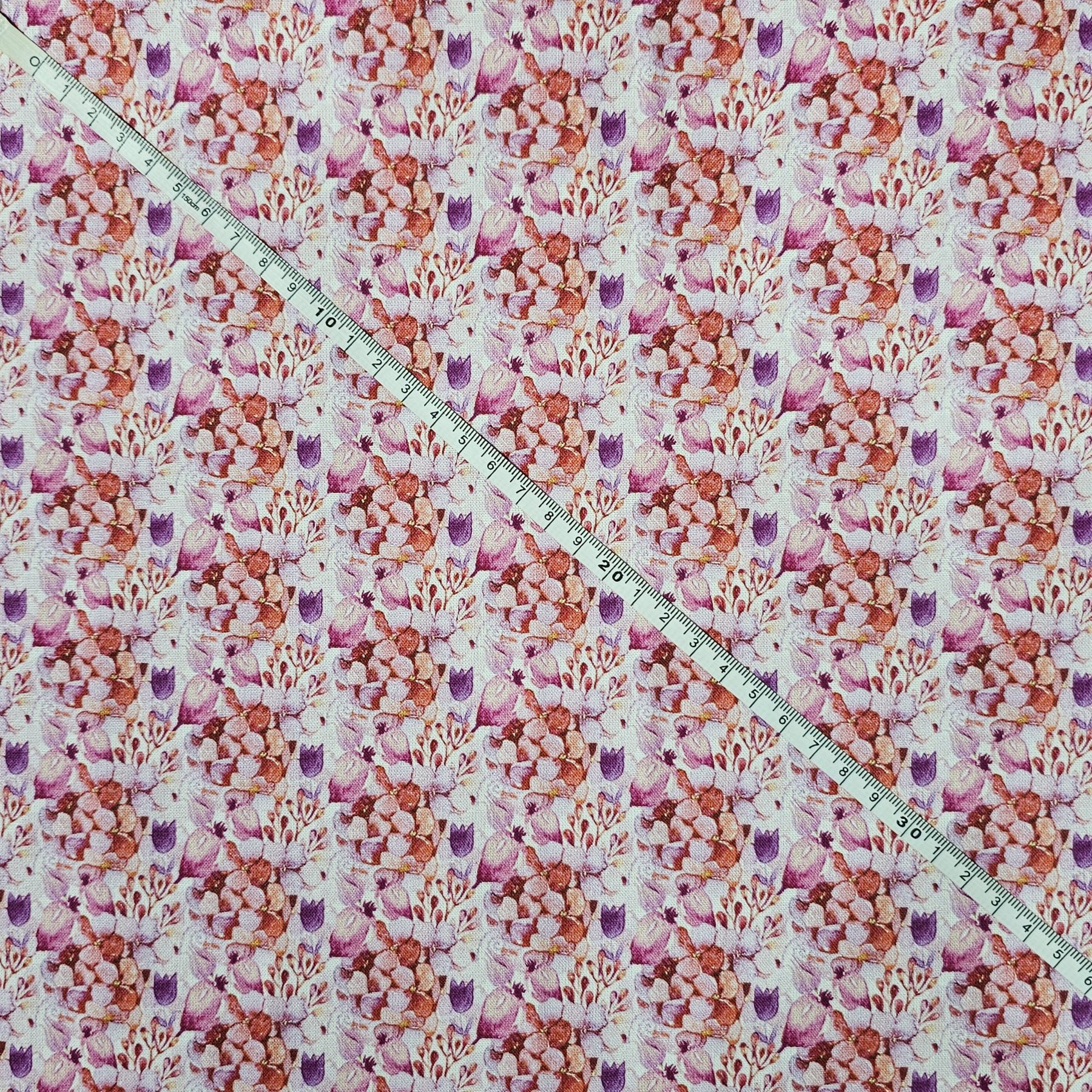 Crafty Fabrics - Small Flowers Design - CC070