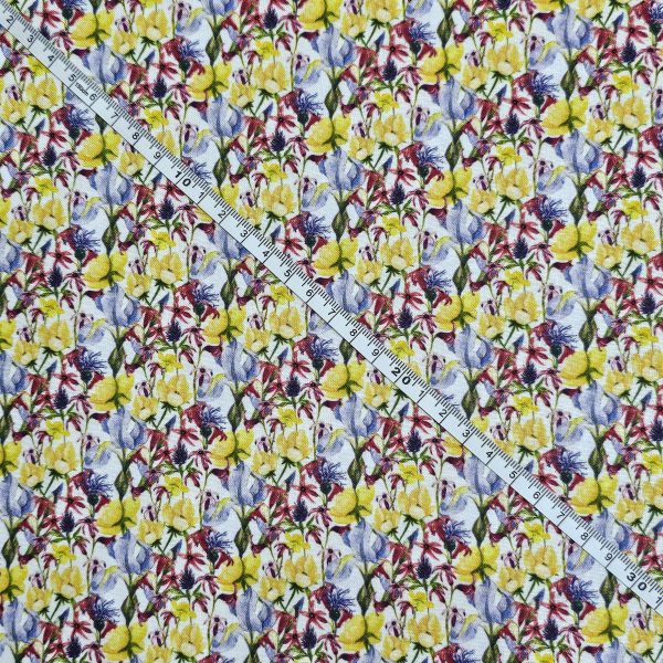 20251117_112709 Crafty Fabrics - Small Flowers Design - CC074