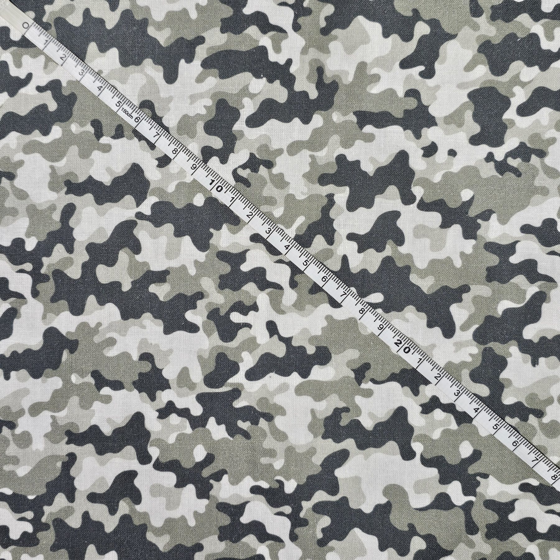 Crafty Fabrics - Small Camouflage Design - CC081