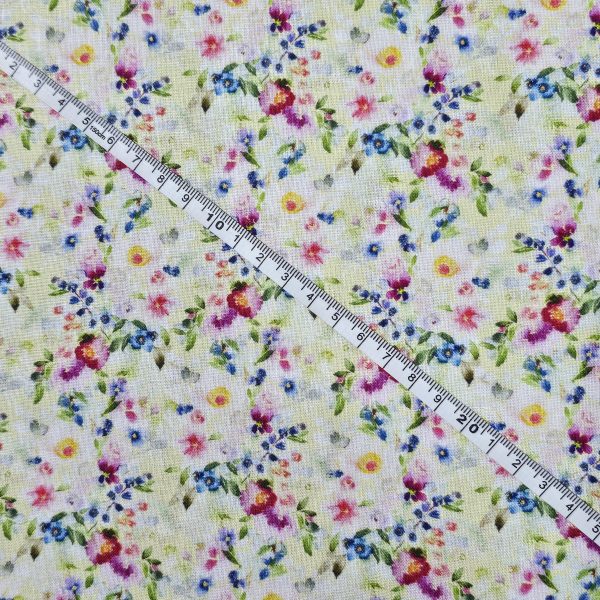 20251117_132153 Crafty Fabrics - Small Flowers Design - CC111
