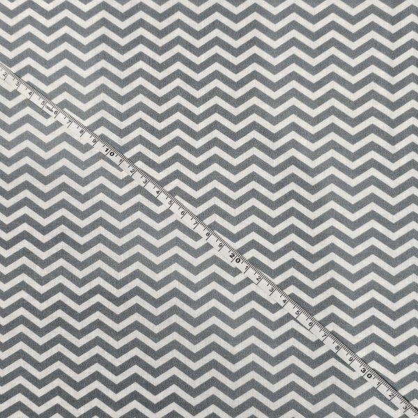 20251117_142553 Crafty Fabrics - Small Zigzag Design - CC133