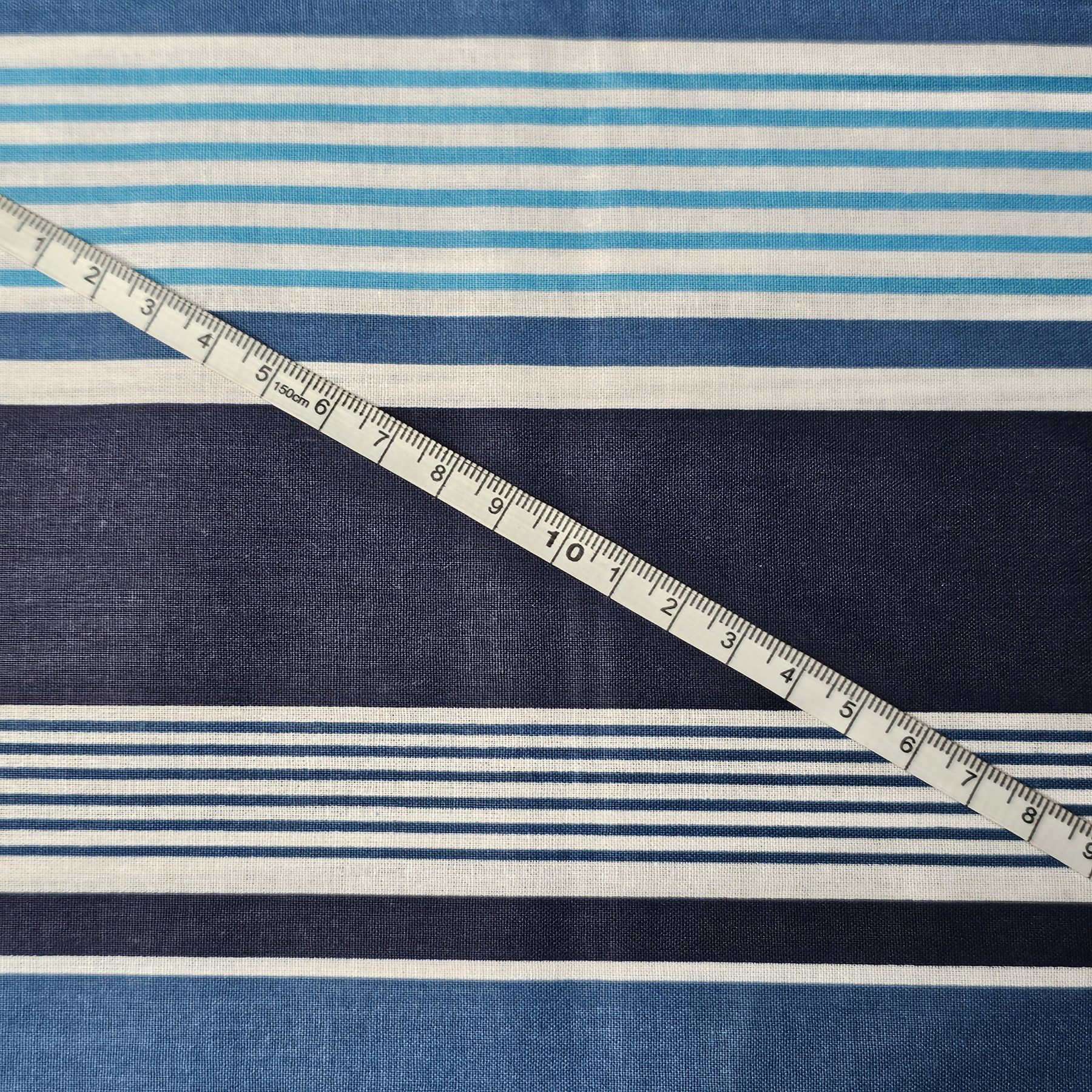 Crafty Fabrics - Vaeagno Design - CC155