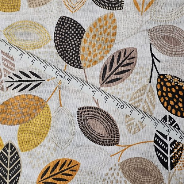 Crafty Fabrics - Floral Design - CC160