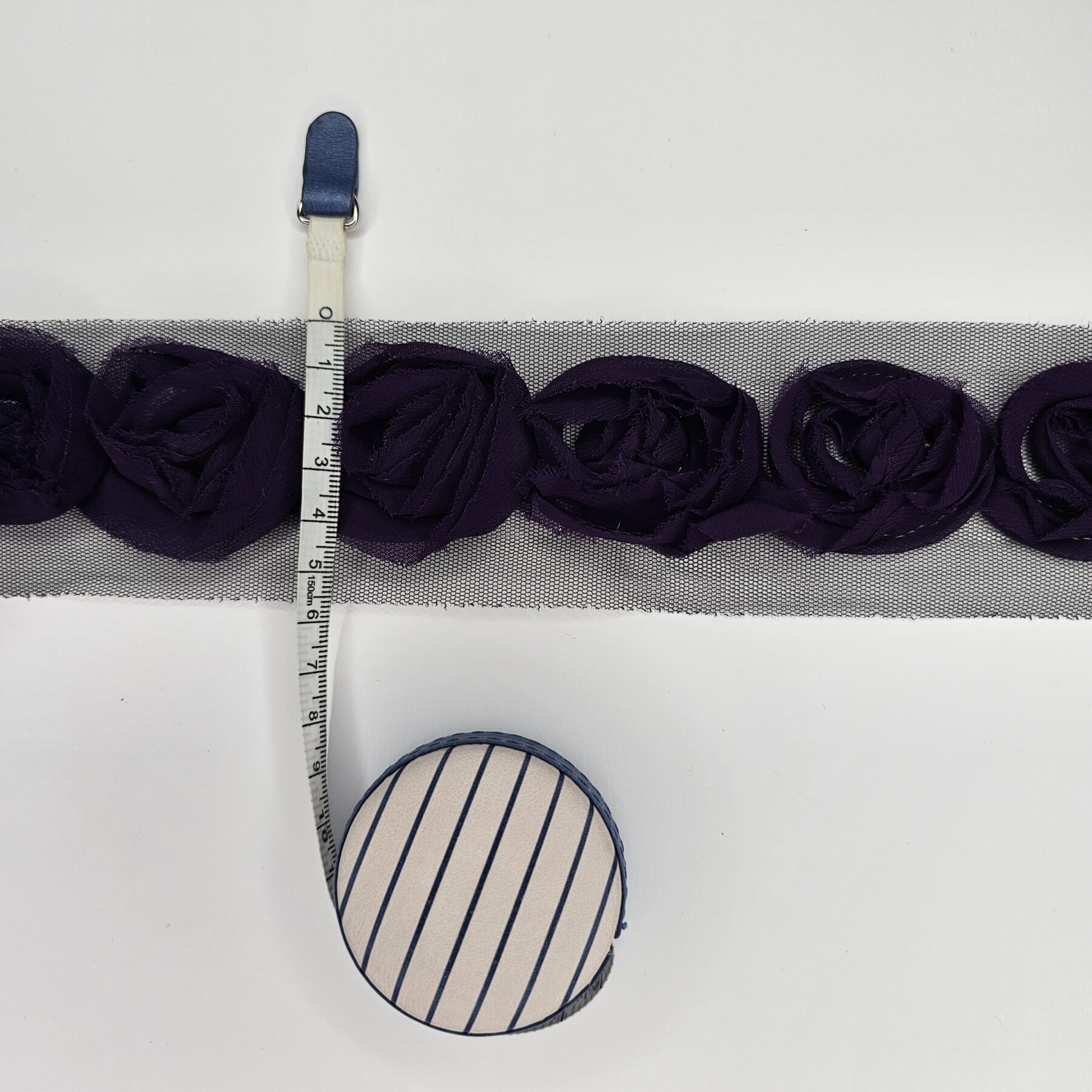 3D Flowers Large Purple Trimmings - 3 metres - TP3034