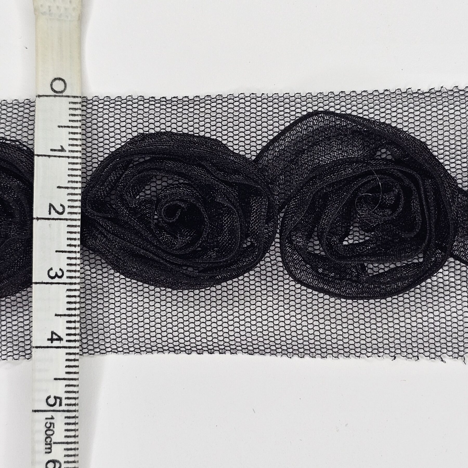 3D Flowers Black Medium Trimmings - 3 metres - TP3027
