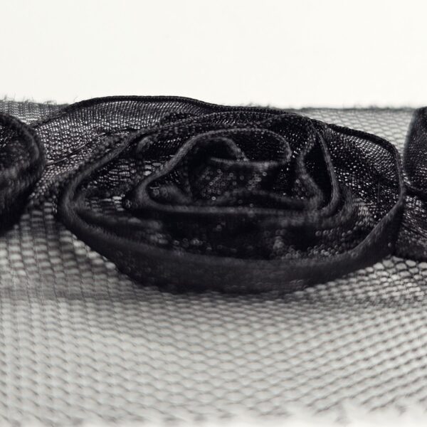 3D Flowers Black Medium Trimmings - 3 metres - TP3027