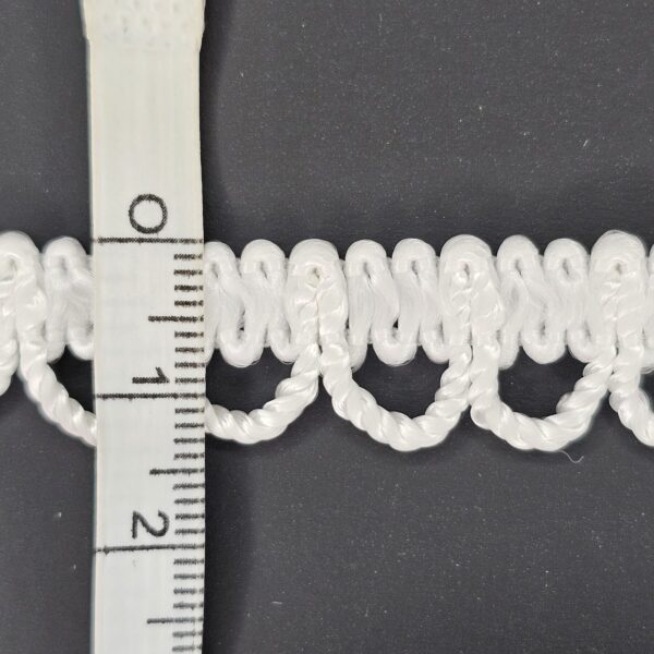 White Small Trimmings - 3 metres - TP3009