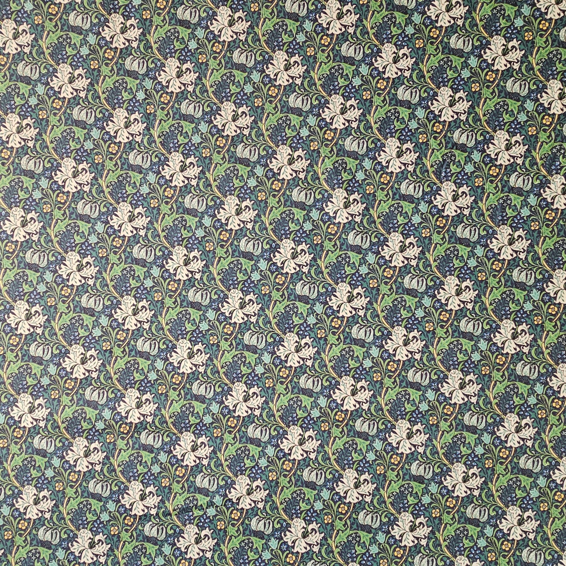 William Morris - Golden Lily - Marine - CC005