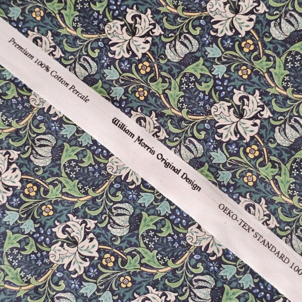 William Morris - Golden Lily - Marine - CC005